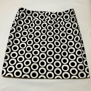 International Concepts Skirt - Size 4 - Black and White